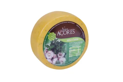 Nova Açores Garlic and Parsley Cheese